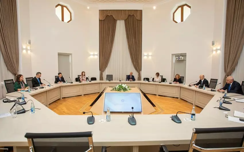 Azərbaycan ADB ilə təbii qaz layihələri üzrə əməkdaşlığı müzakirə edib - YENİLƏNİB