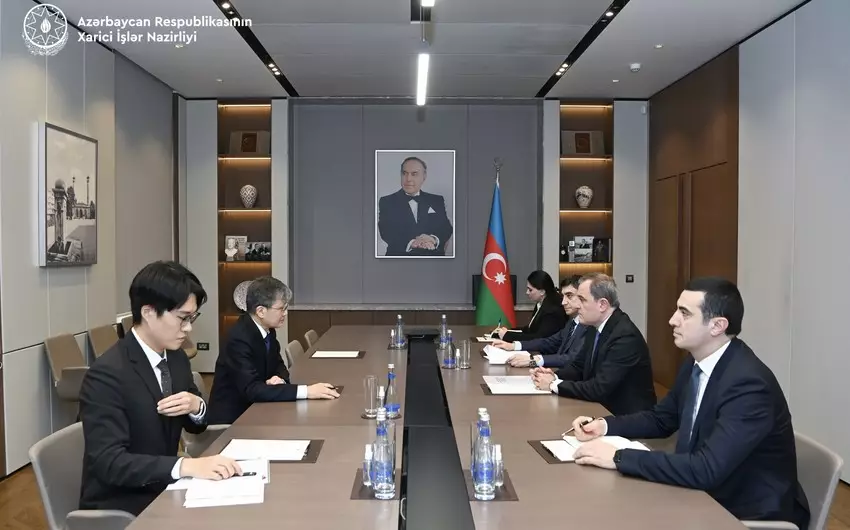 Ceyhun Bayramov Koreya səfirini qəbul edib - FOTO