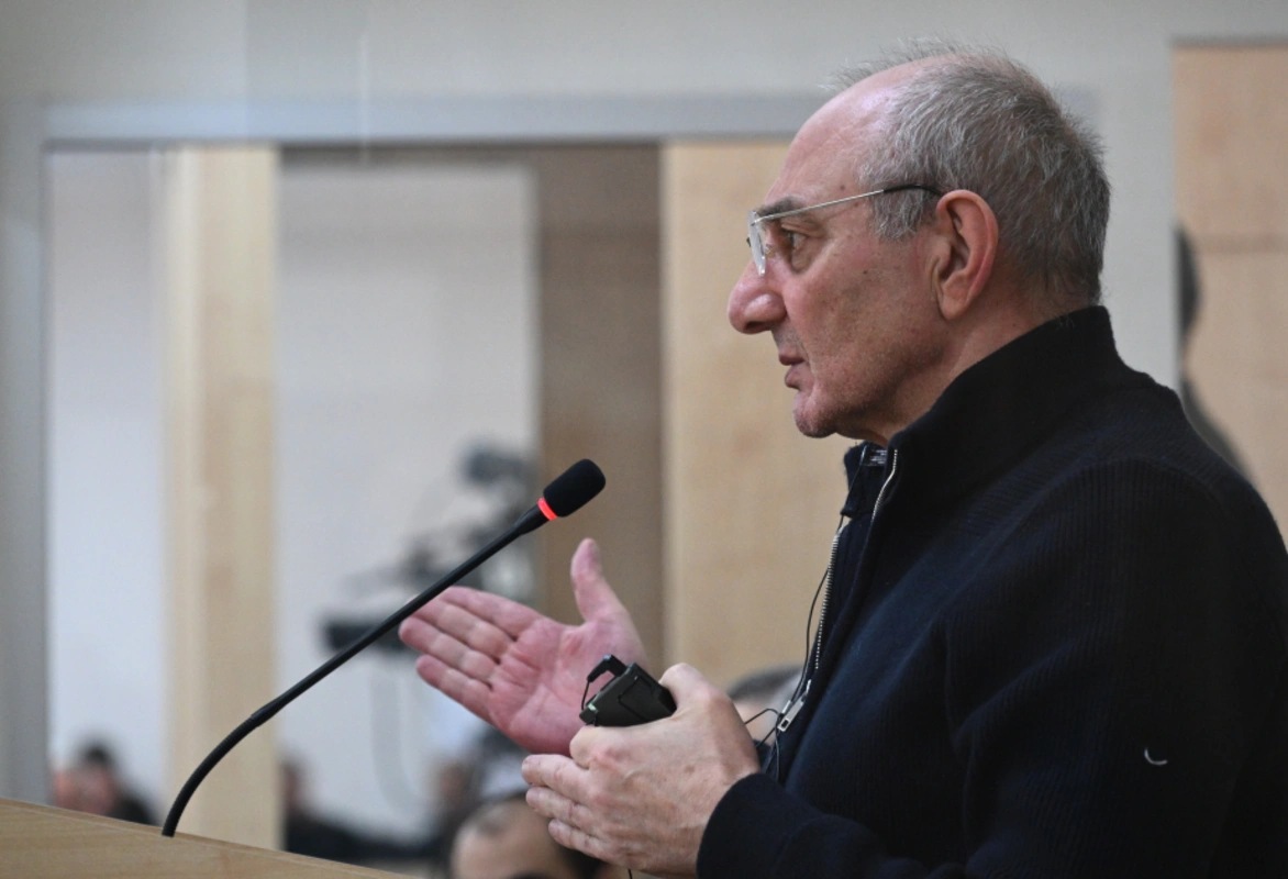 Saakyan:  "Şuşaya "S-300"-ü Ermənistanın Müdafiə Nazirliyi göndərmişdi"