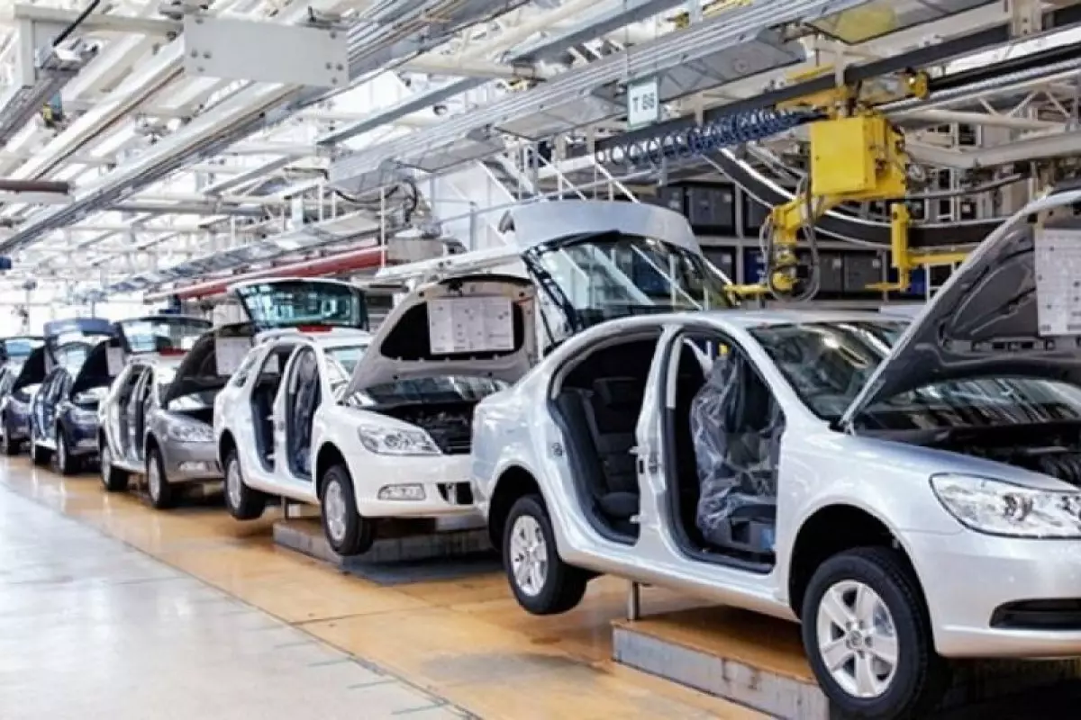 Azərbaycanda minik avtomobillərinin istehsalı 5 %-ə yaxın artıb