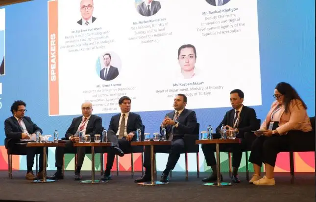 Azərbaycan TDT-nin "yaşıl" innovasiyada rolu" mövzusunda keçirilən panel müzakirədə təmsil olunub