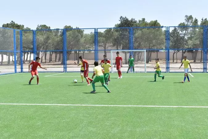 Azərbaycanda bir sıra məktəb üçün futbol meydançaları tikiləcək