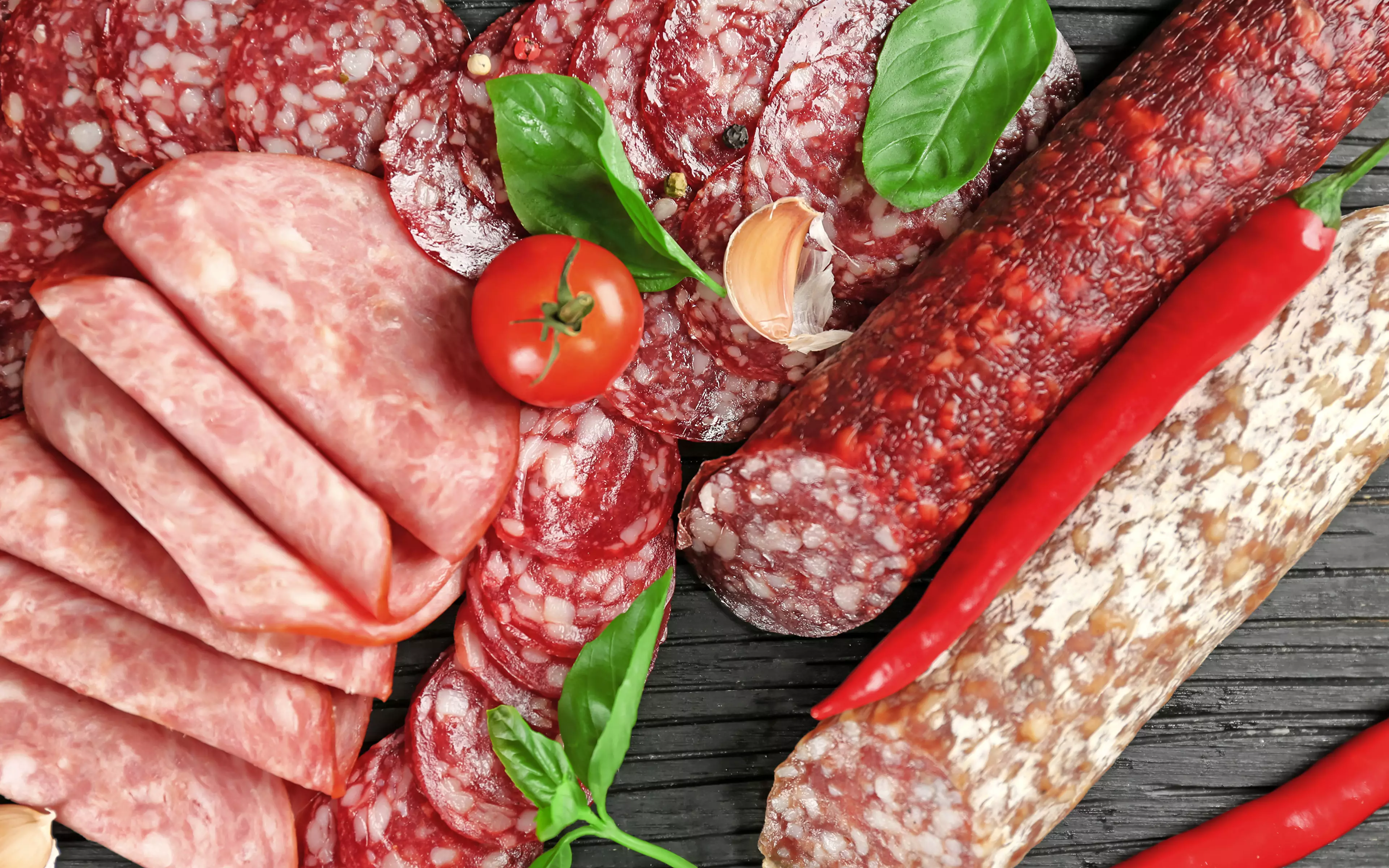 Kolbasa istehsalında 2 min tondan çox artım - Rəqəmlər
