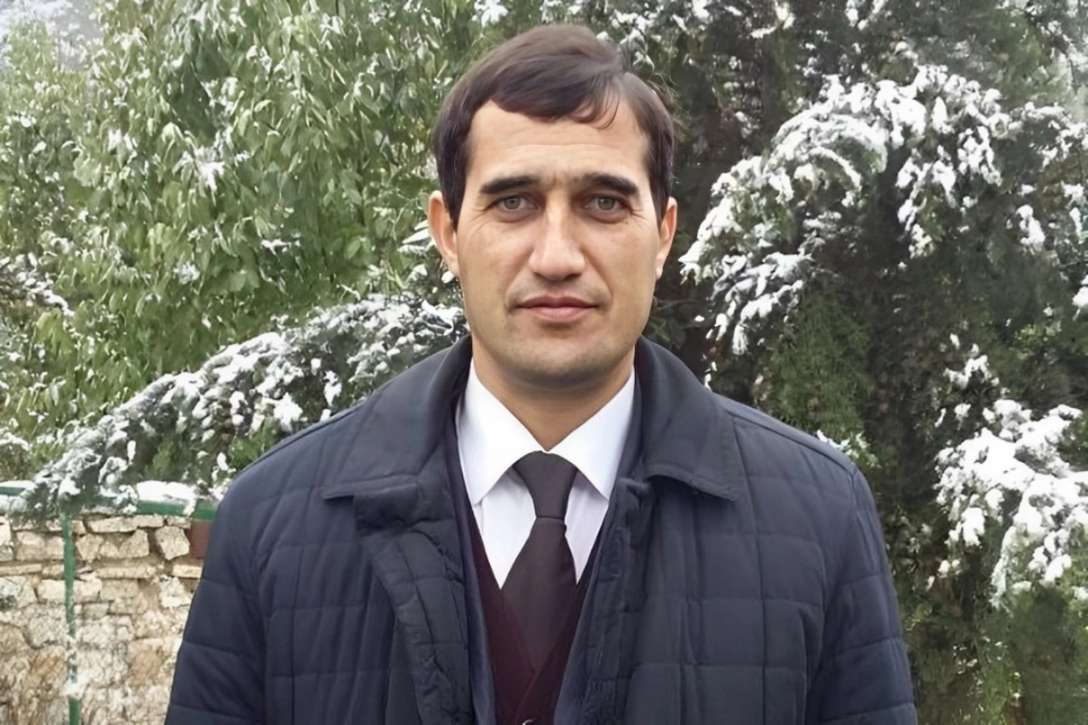 Azərbaycanda nazirlik əməkdaşı intihar etdi