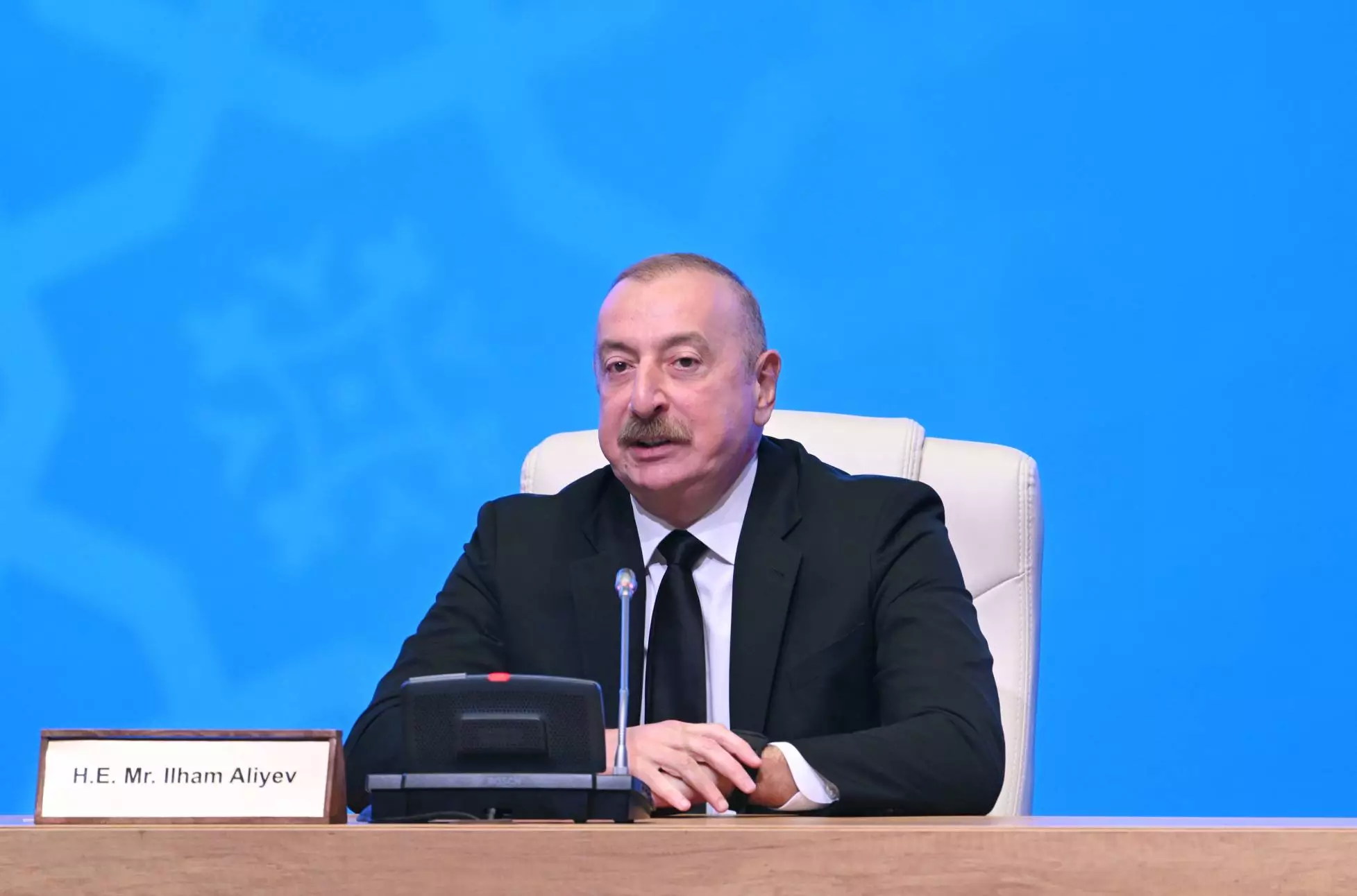 Azərbaycan Prezidenti: Orta Dəhlizin rəqəmsallaşdırılmasına böyük önəm veririk