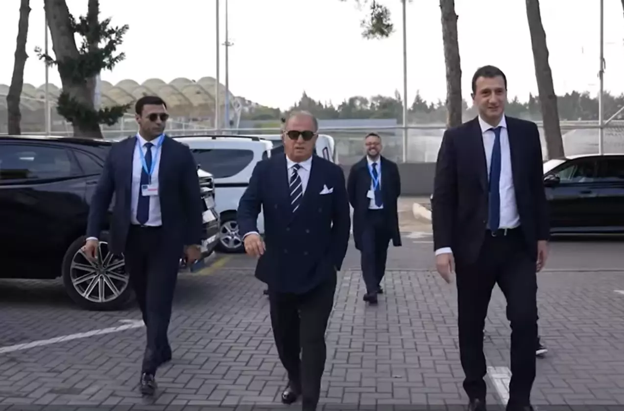 Fatih Terim "Qarabağ"ın bazasında olub - VİDEO