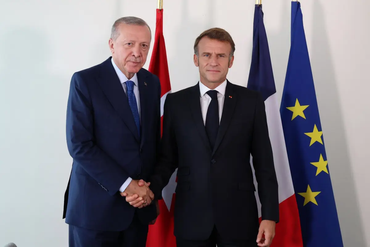 Türkiyə və Fransa liderləri görüşdü