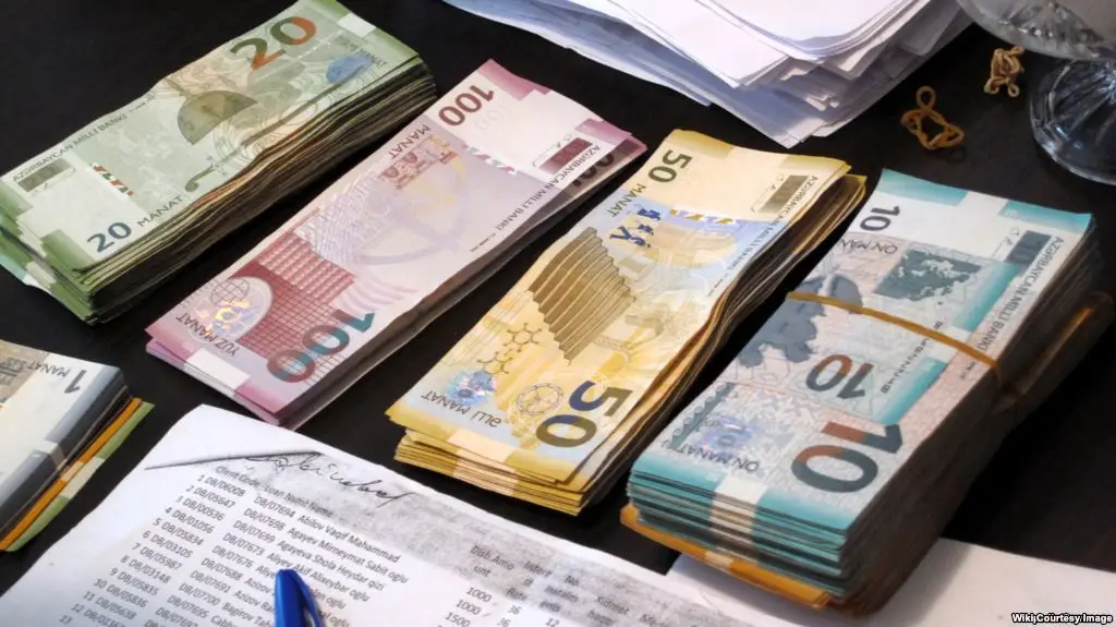 Azərbaycan ümumi dövlət xidmətləri xərclərini 10 %-ə yaxın artırır