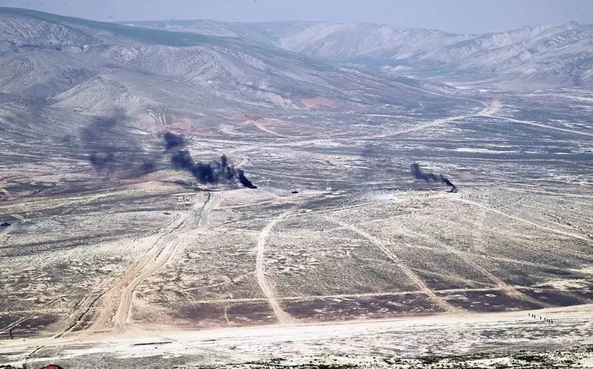 Azərbaycan Ordusunun dəniz piyada bölmələri ilə döyüş atışlı taktiki təlim keçirilib - VİDEO