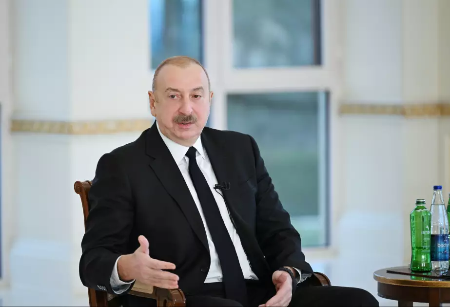 İlham Əliyev: İqtisadi imkanlar artdıqca biz sosial məsələlərin həllinə də daim diqqət göstərəcəyik