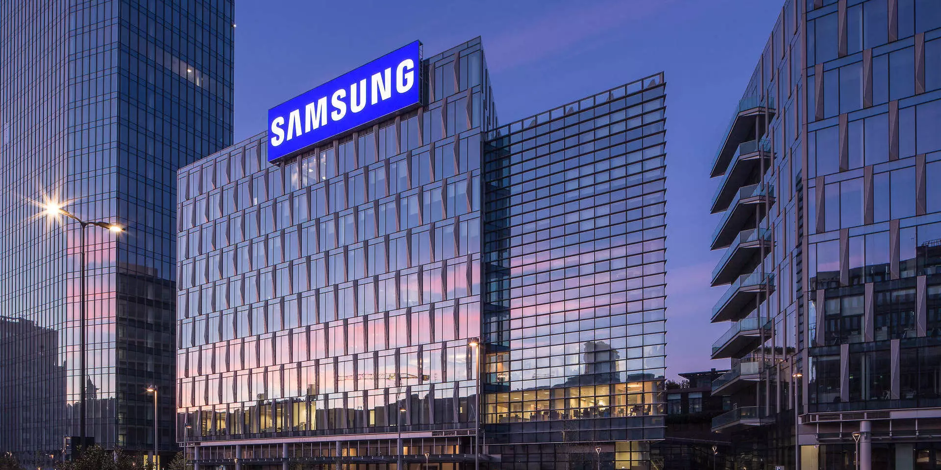 “Samsung” 52 milyard dollar gəlir əldə etdi