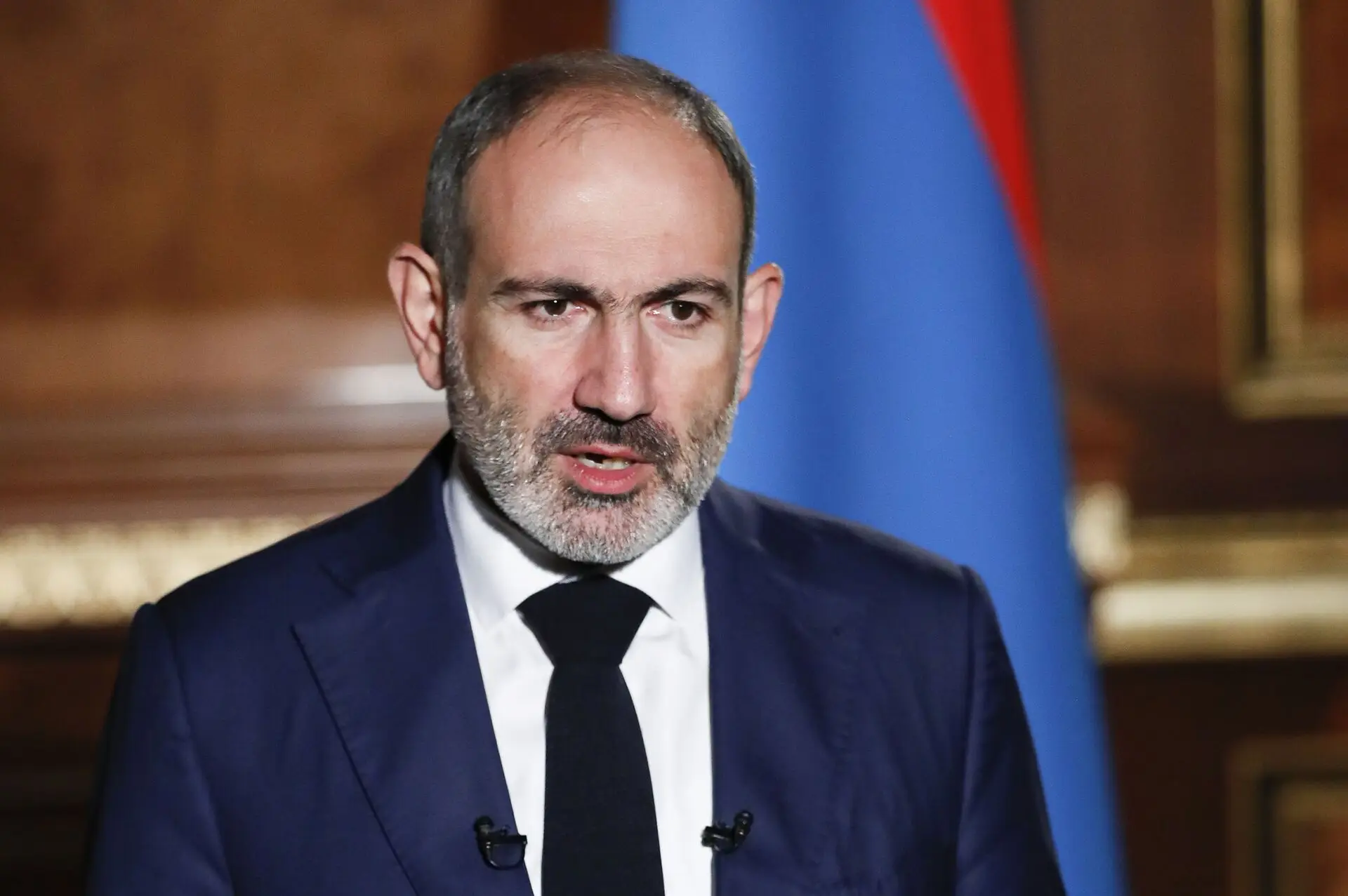 Paşinyan MDB liderlərinə İrəvanla Bakı arasında sülhdən danışıb