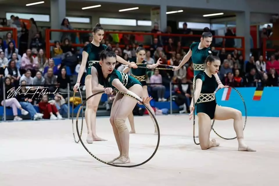 Azərbaycan gimnastları beynəlxalq turnirdə gümüş medal qazanıb