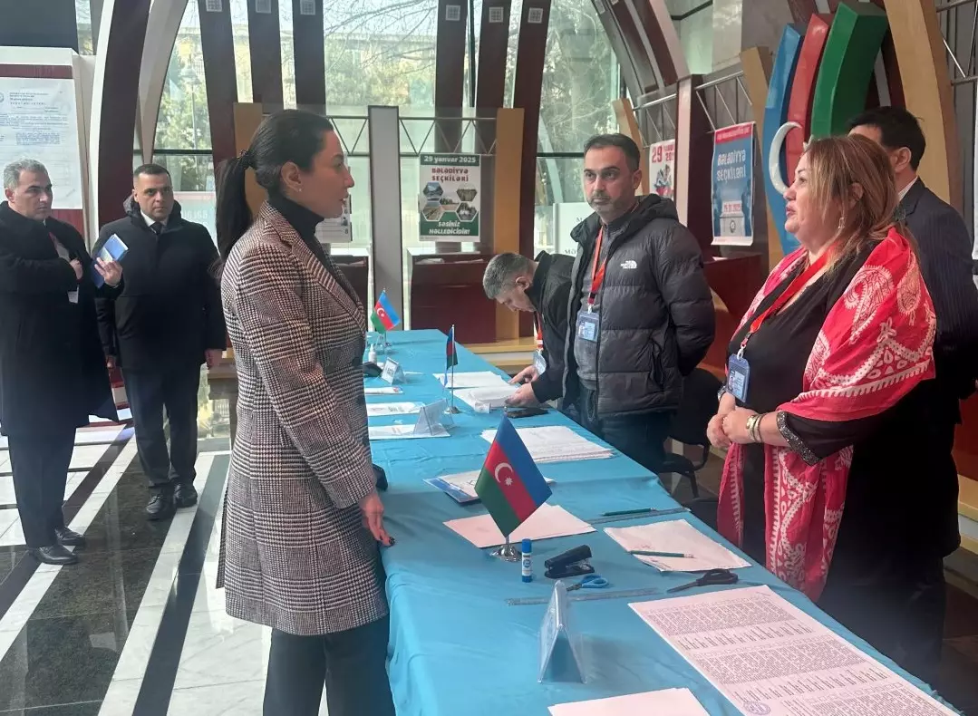 Ombudsman bələdiyyə seçkilərində aparılmış müşahidələr barədə mediaya açıqlama verib - FOTO