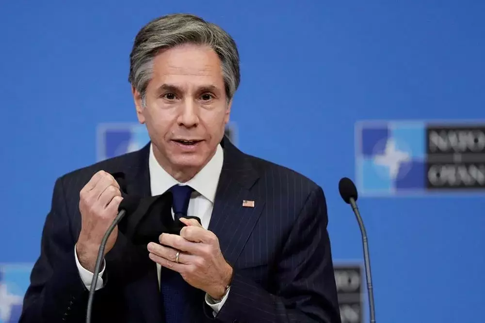 Blinken: ABŞ Suriyada hakimiyyətin yeni hökumətə keçməsini dəstəkləyir