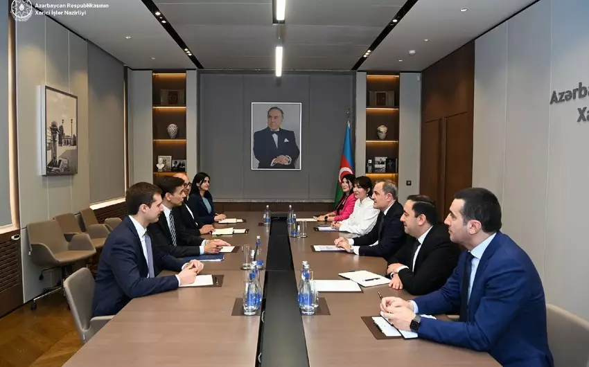 Ceyhun Bayramov ABŞ dövlət katibinin köməkçisinin müavini ilə görüşüb - FOTO