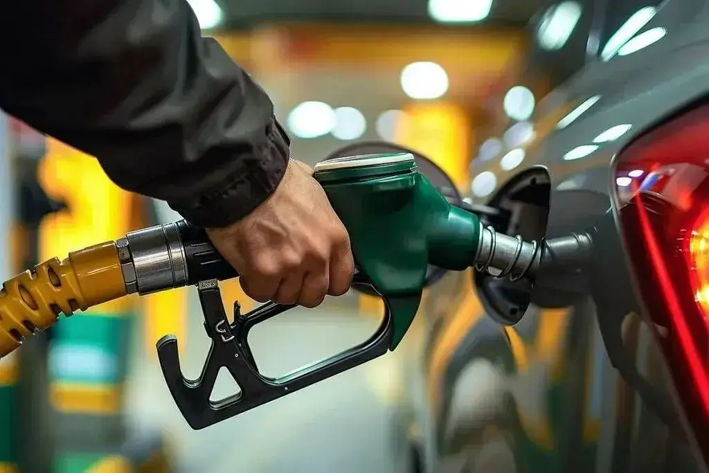 Ölkədə dizel yanacağının istehsalı 6 %-dən çox artıb