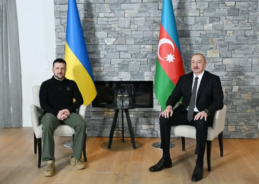 Rəsmi Bakı və Kiyev Rusiyanın SOCAR-ın neft anbarını vurmasını pisləyib