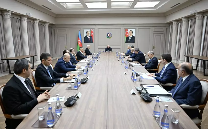 Təyyarə qəzası ilə bağlı Dövlət Komissiyasının növbəti iclası olub - FOTO
