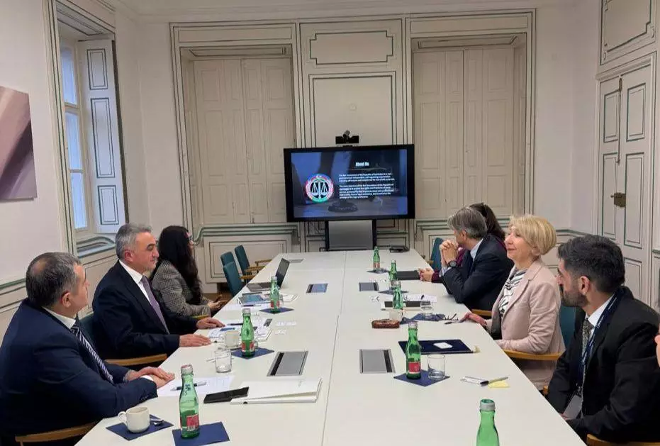 Vəkillər Kollegiyası və Beynəlxalq Antikorrupsiya Akademiyası əməkdaşlıq edəcəklər - FOTO
