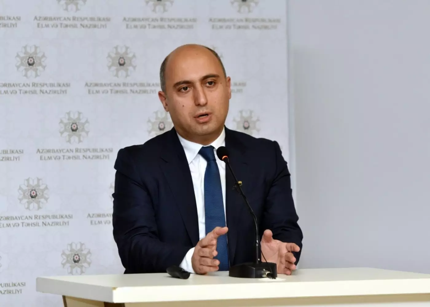 Universitetlərin azad olunan ərazilərə köçürülməsi məsələsi təhlil edilir