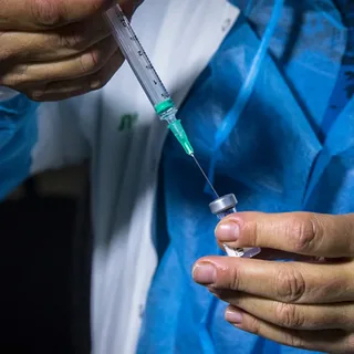 Tibb mütəxəssislərinin sertifikasiya şəhadətnaməsini əldə etmələri ilə bağlı qanunvericiliyə dəyişiklik olunur