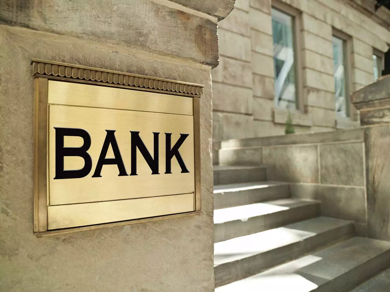 Azərbaycan banklarının aktivləri 8% artıb