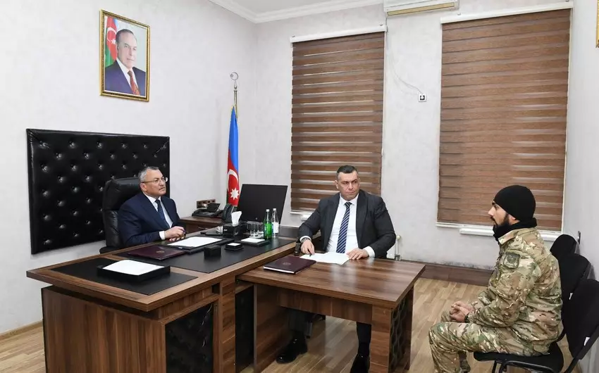 Qaçqınların və Məcburi Köçkünlərin İşləri üzrə Dövlət Komitəsinin sədri vətəndaşları qəbul edib
