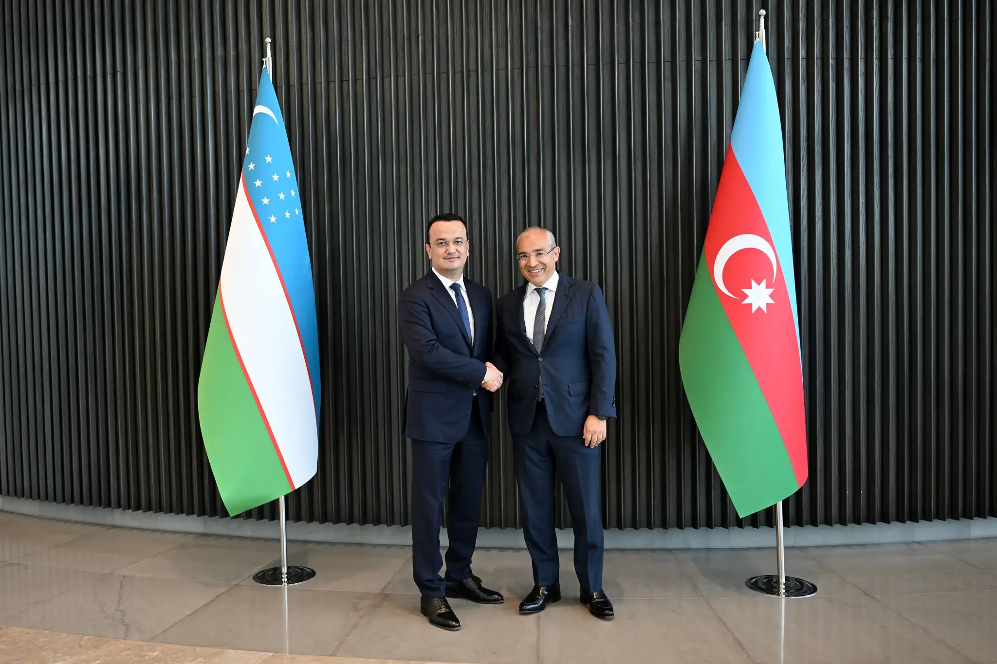Özbəkistanla qarşılıqlı investisiyaların təşviqi barədə müzakirələr aparılıb