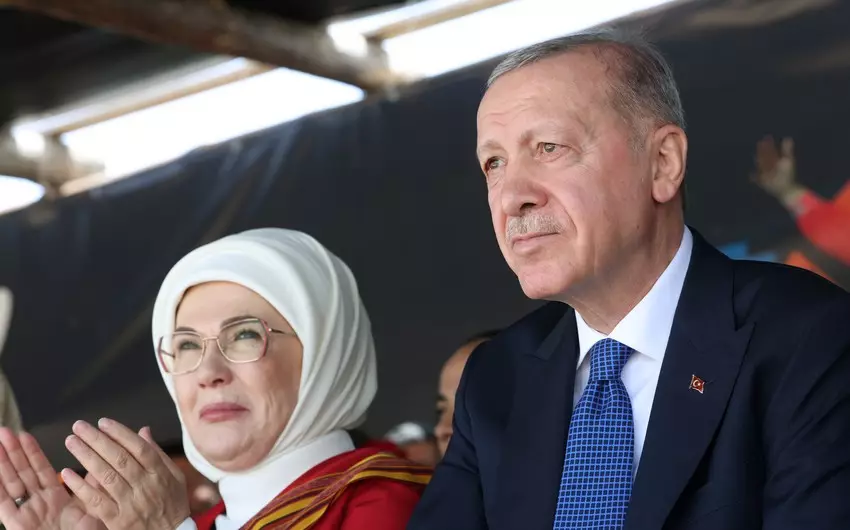 Əminə Ərdoğandan Qarabağ atlarının kompozisiyası ilə bağlı paylaşım - VİDEO