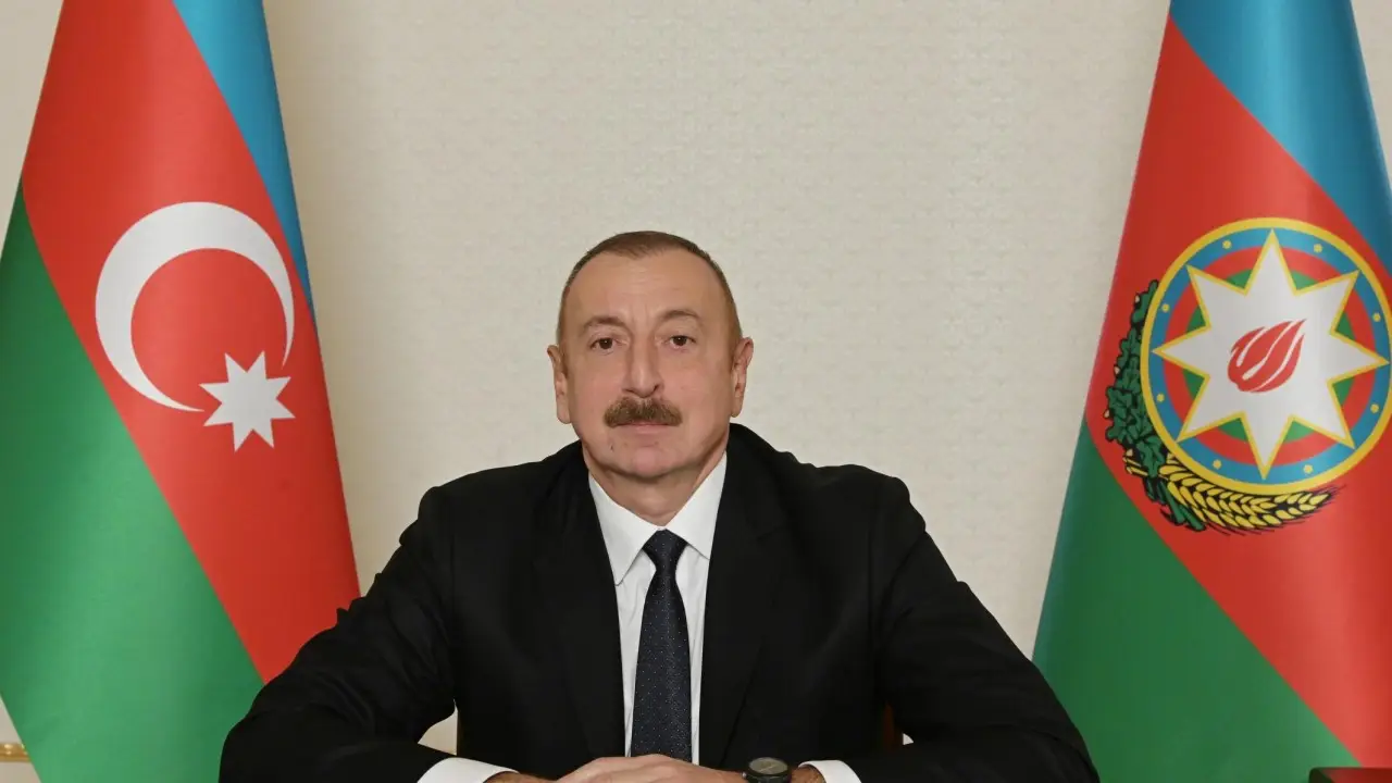 İlham Əliyev Yamaykanın Baş nazirini təbrik edib