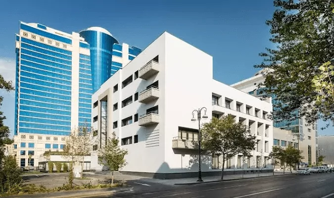 Bakıda bu hotelin yeni hüquqi adı müəyyənləşib