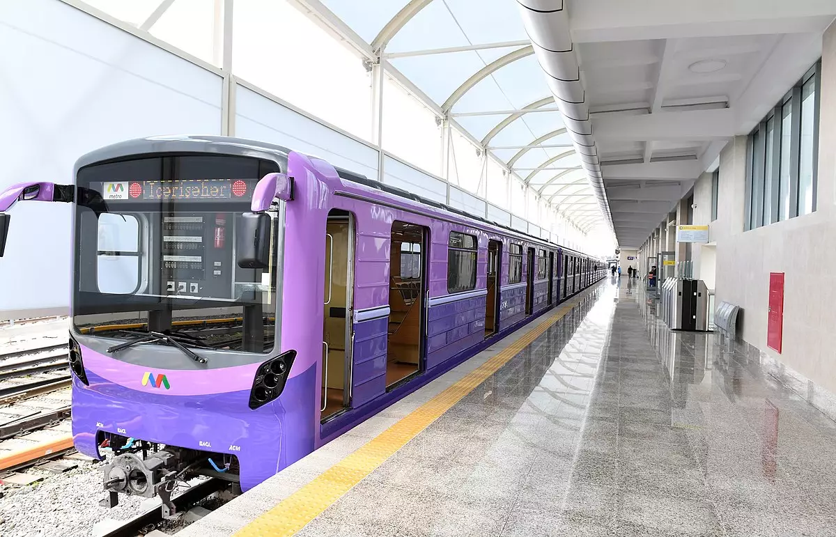 Bakı metrosunda ötən il 374 nəfərə inzibati protokol tərtib olunub