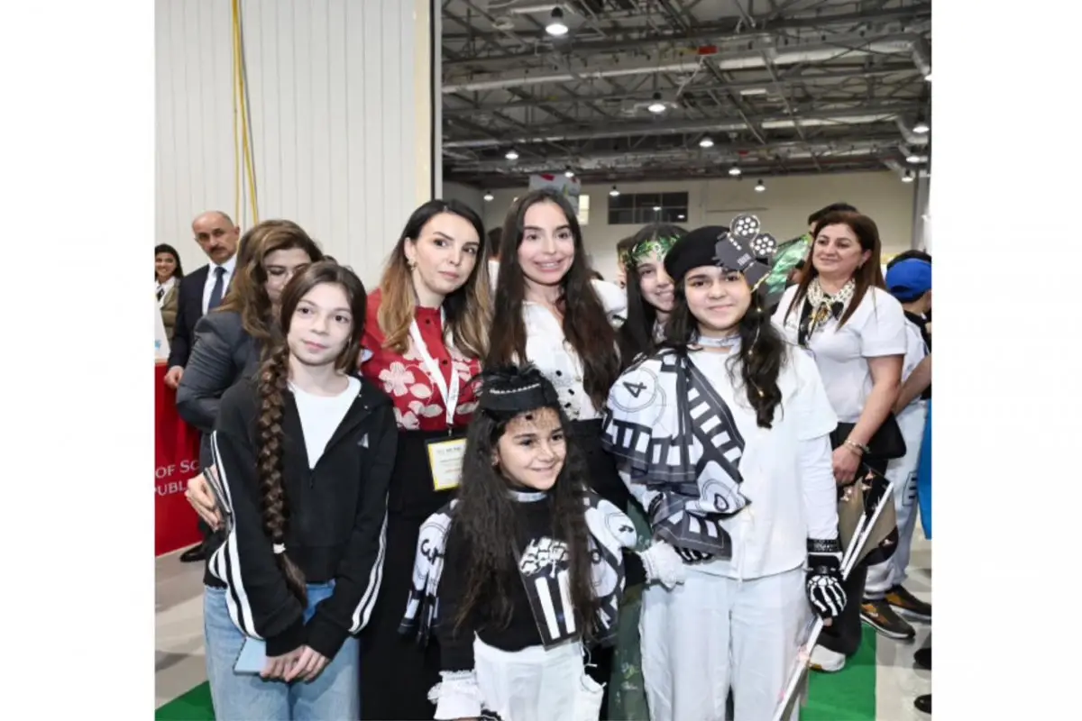 Leyla Əliyeva Beynəlxalq STEAM Azərbaycan Festivalını ziyarət edib - FOTO