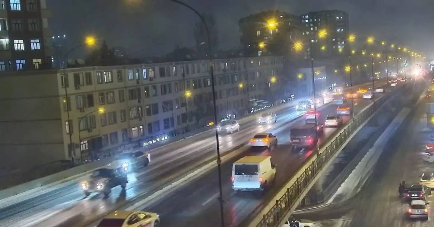 DYP buzlaşmış yollarda yarana biləcək fəsadlarla bağlı xəbərdarlıq edib