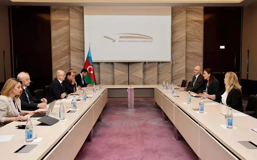 Azərbaycan SGC-nin genişləndirilməsinin maliyyələşdirilməsini EBRD ilə müzakirə edib