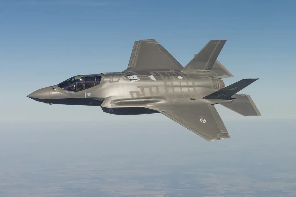 Tramp Səudiyyə Ərəbistanına "F-35" qırıcıları satmağı planlaşdırır