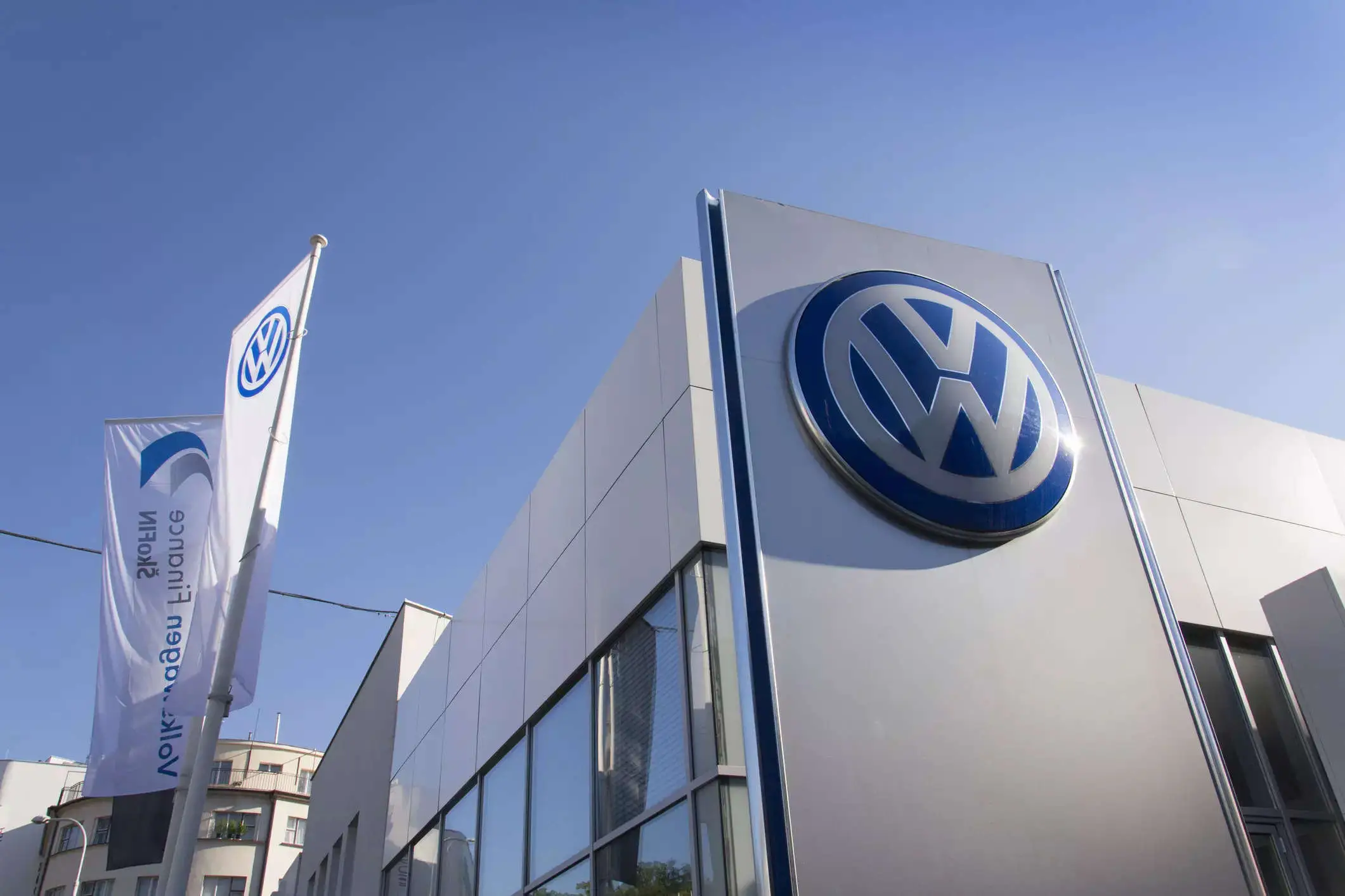 "Volkswagen" süni intellekt texnologiyalarına 1 milyard avro sərmayə qoyacaq