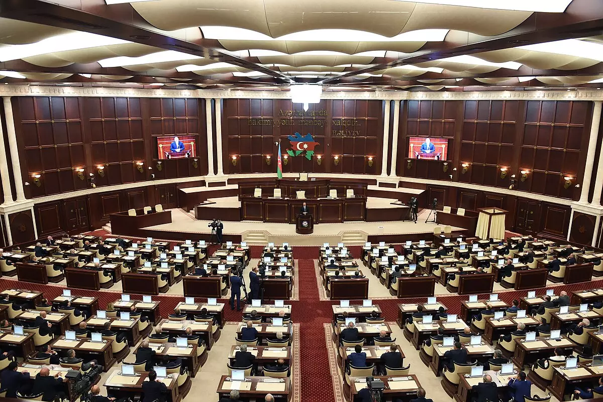 Milli Məclisin bu komissiyasının tərkibi dəyişdirildi