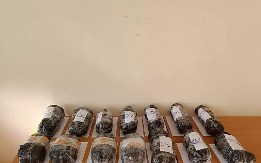 İrandan Azərbaycana 25 kq narkotikin keçirilməsinin qarşısı alınıb