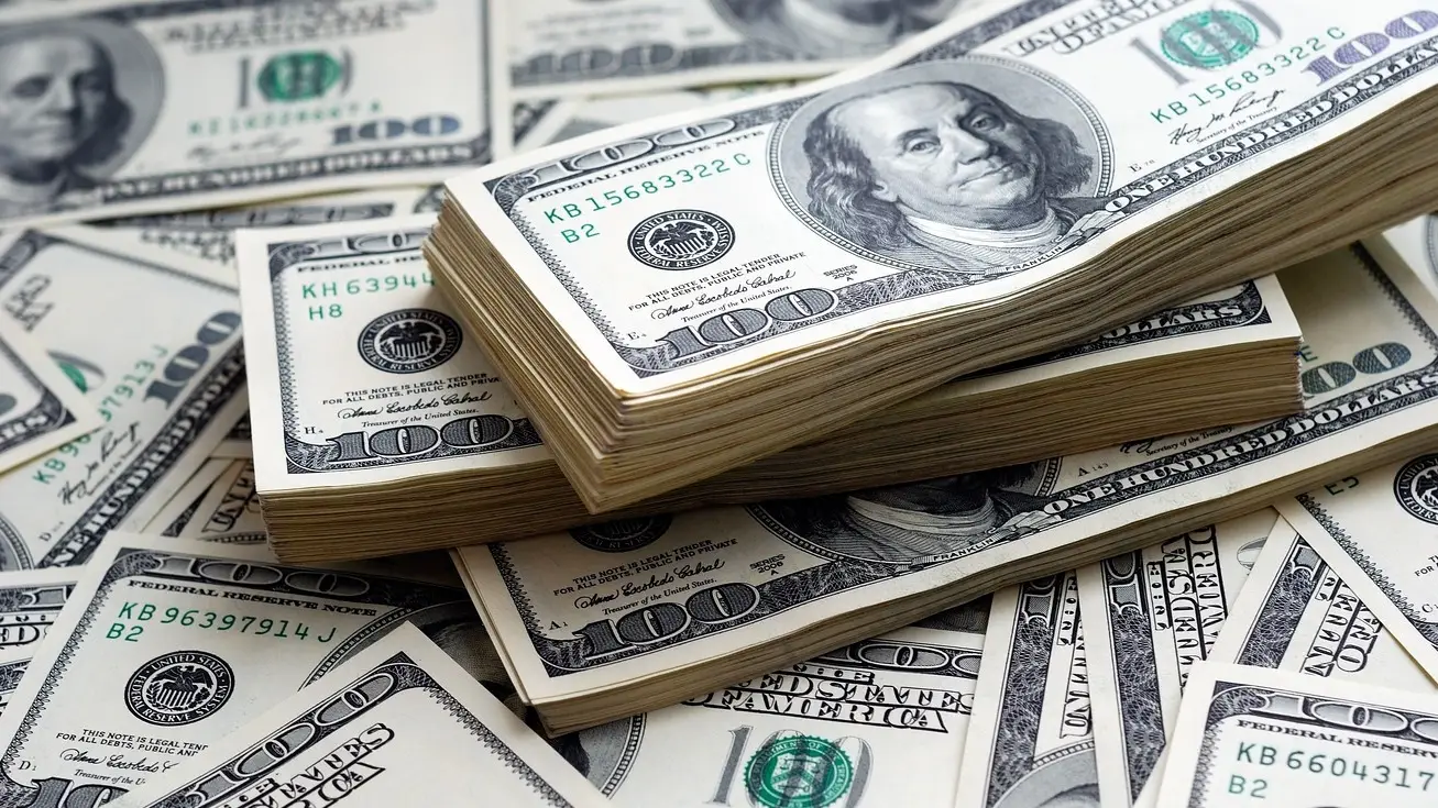 Rusiyanın xarici borcu 15 milyard dollardan çox artıb
