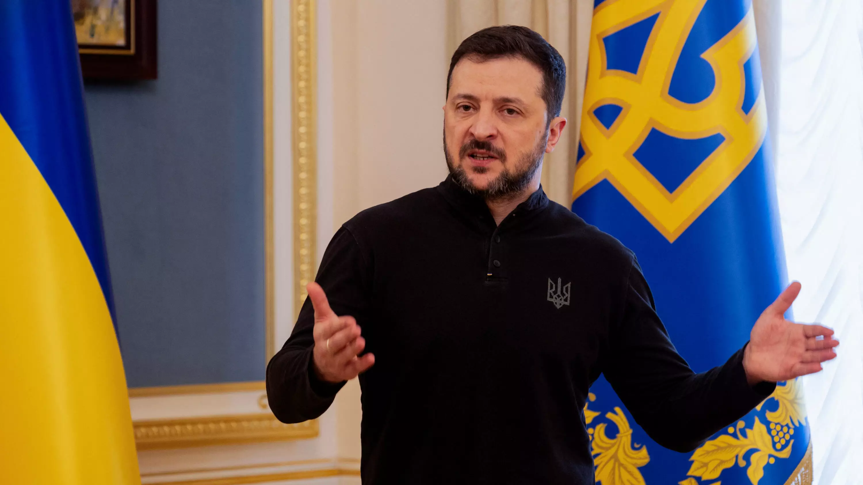 Zelenski: Birtərəfli qaydada atəşi dayandırmayacağıq