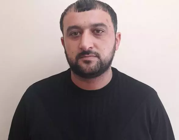 Göyçayda iranlı narkotacirə kuryerlik edən şəxsdən 3 kq narkotik götürülüb