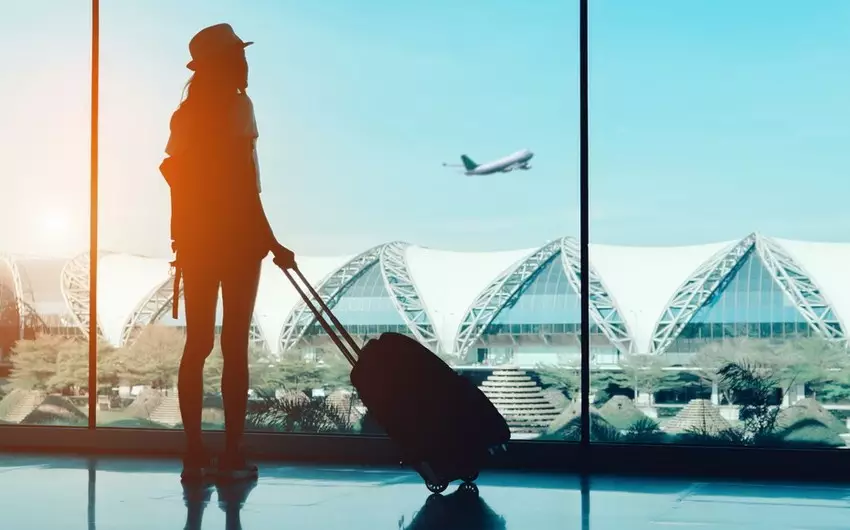 Azərbaycandan xaricə turist axını 15 %-dən çox artıb