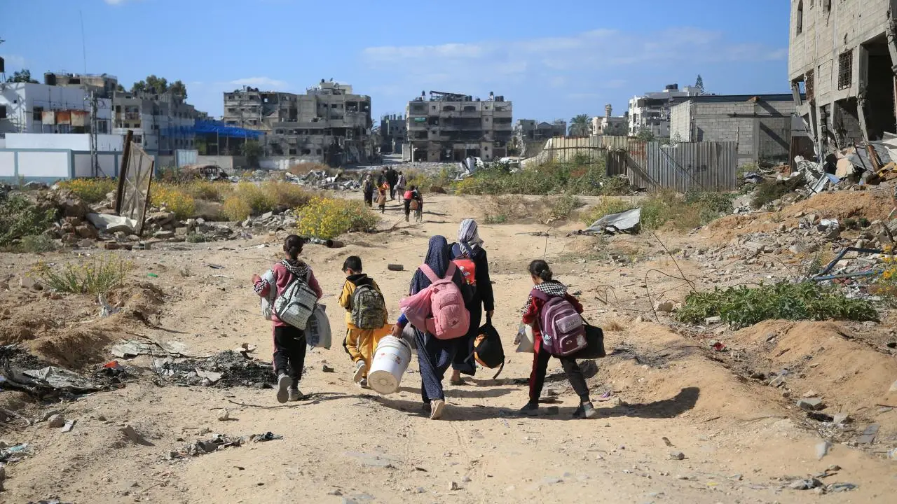 İsrail Qəzzaya humanitar yardım daşıyan 300 yük maşınına icazə verib