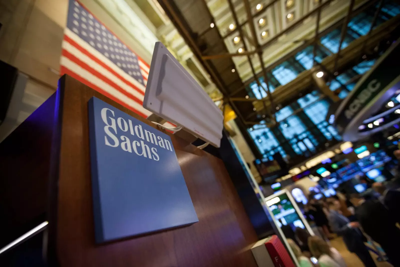 "Goldman Sachs" qızıl ilə bağlı proqnozunu 2026-cı ilə təxirə saldı