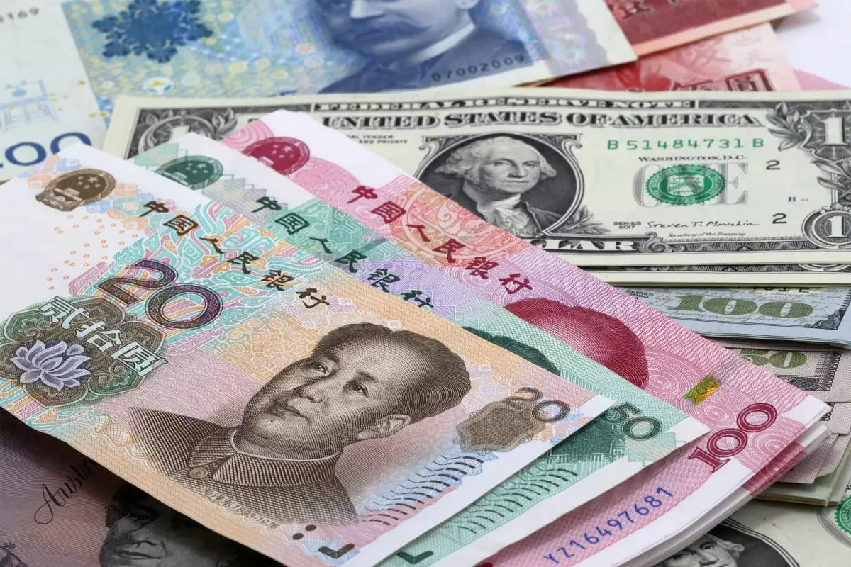 Dollara tələbat artıb - Çini nə gözləyir?