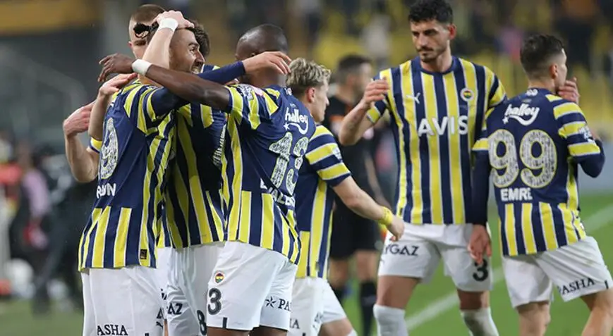 "Fənərbaxça" yarımfinala yüksəldi