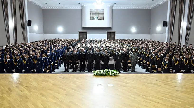 Hərbi təhsil müəssisələrində "Bilik günü" və andiçmə mərasimləri keçirilib