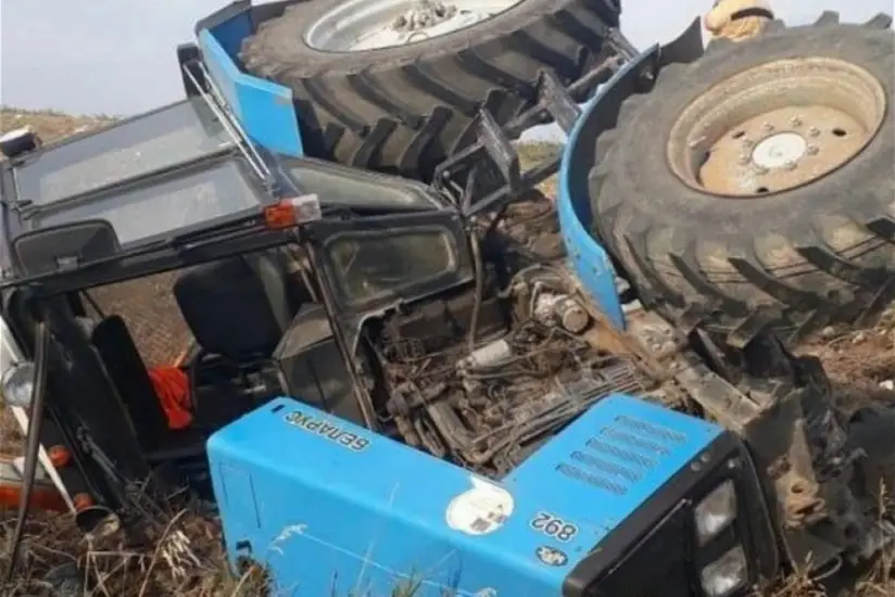 Laçında traktor dərəyə aşıb, bir nəfər ölüb